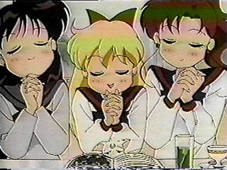 Raye, Mina, and Lita praying