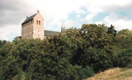 Petersberg mit Kloster