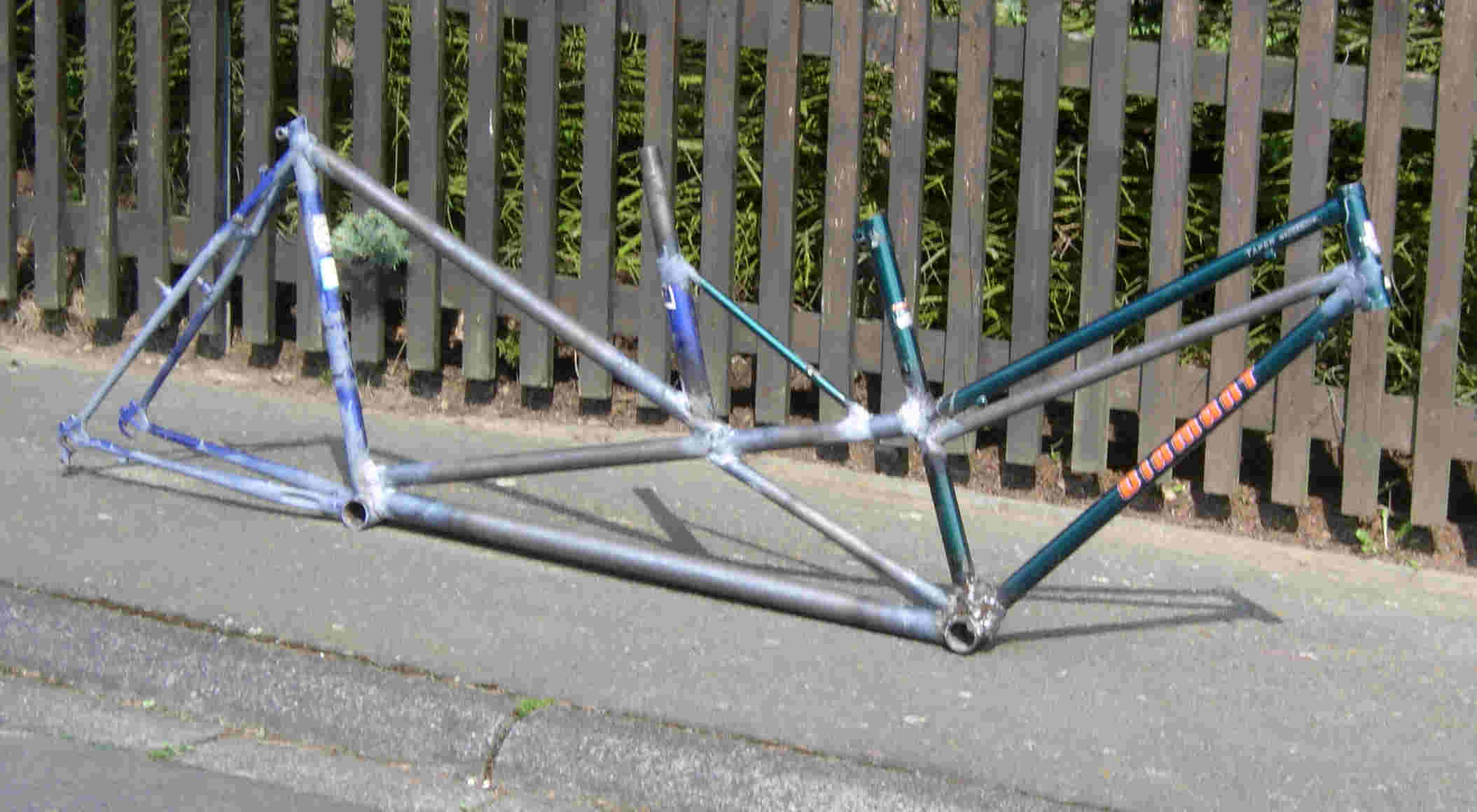 fertiger unlakierter Tandem Rahmen
