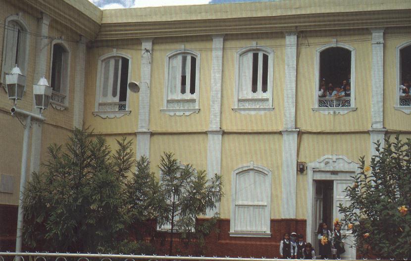COLEGIO LA PRESENTACI�N