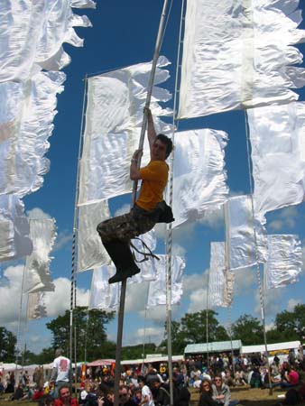 008-ian-up-flag-pole