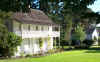 LeeHouseBoonHouse.JPG (89924 bytes)