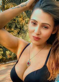 We set up an account solely for these girls with us who possess serious sensuous dreams. Dating human beings ought to come to be a fascinating approach that can generate up your appropriate disposition. Fabulous girls are splendid buddies to have enjoyable with and existing some beautiful memories. The duration you occur to be heading to take pleasure in with paid out women would come to be memorable for a lengthy period.