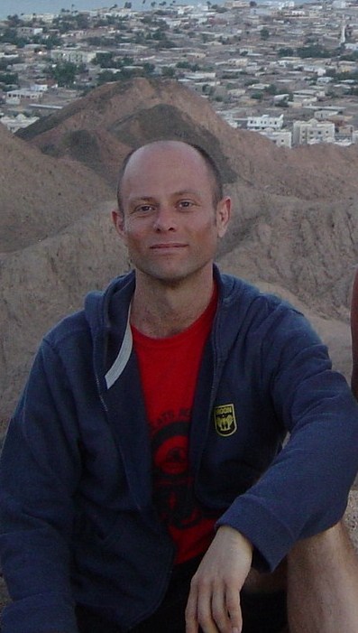 stuart bond