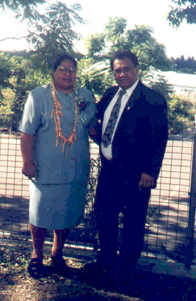 Ps. A.Iosua M. Pagaialii & Sala