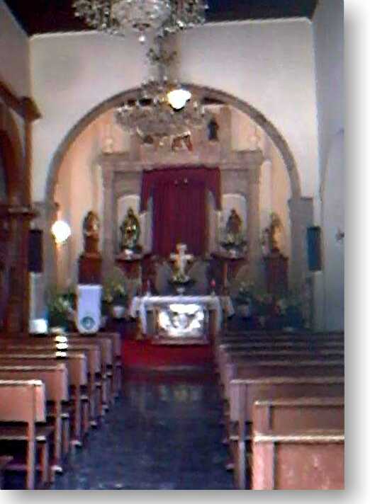 Vista de la capilla cerrada