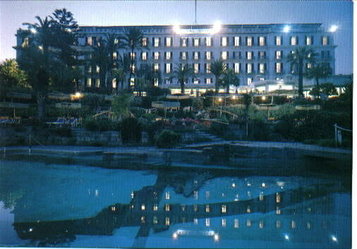 The Royal Hotel at night