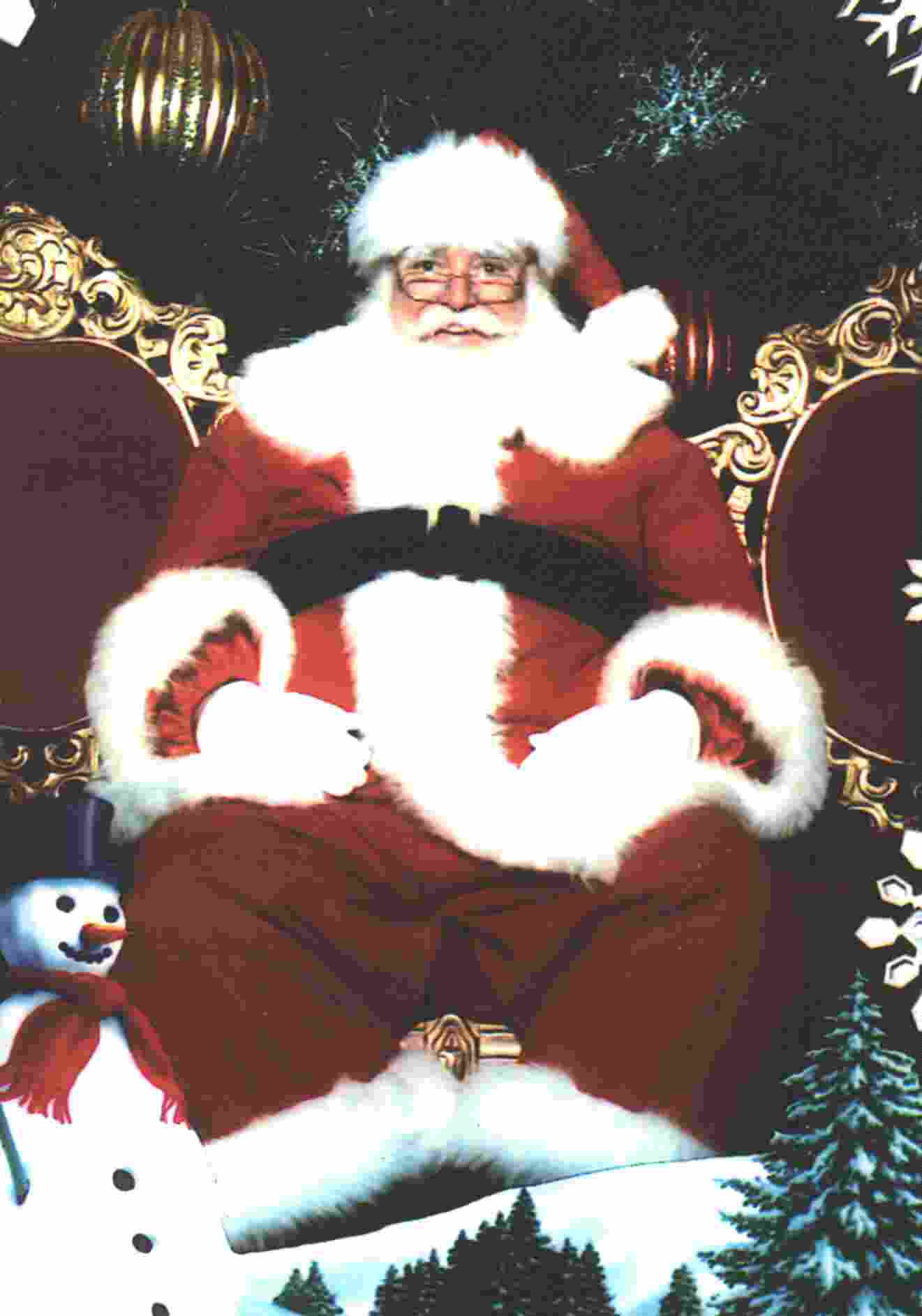 Santa is a straight thug.