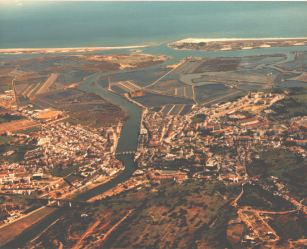 Tavira - Vista a�rea - Anos 80