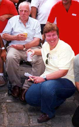 Eng. Humberto  Pimentel e sua filha Eng. Ana L�dia Pimentel, fabricantes e projetistas do Santa Matilde SM 4.1, em reuni�o realizada em 27/04/2002