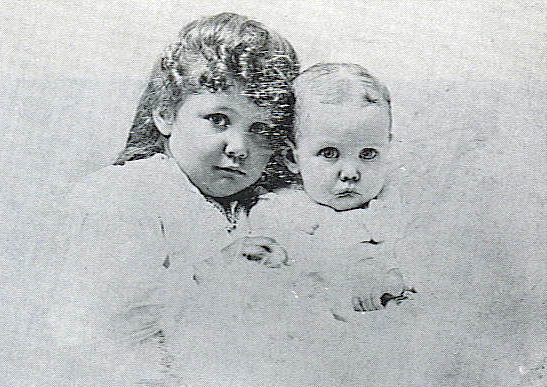 Martisa Grace Morris and Anna May Morris