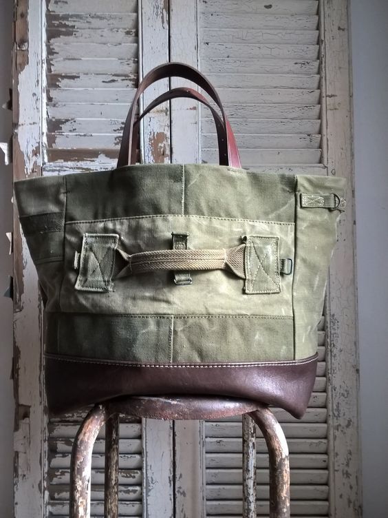 Canvas Weekend Bag
