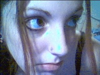 speaking of hate...ive always hated my nose...so about a year n a half ago i pierced it ^.^