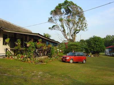 2 open plan chalets
