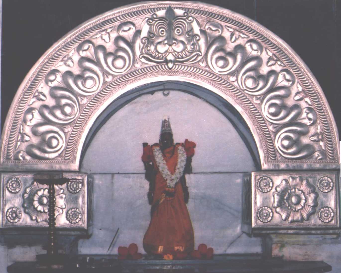 Makhar