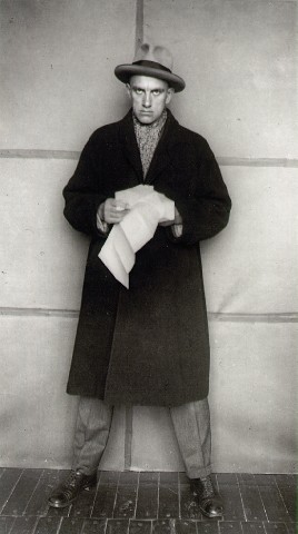 Vladimir Mayakovsky, 1924