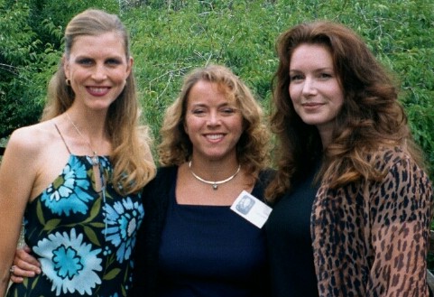 Laurie, Sara and Cece...are we&nbsp; HOTTIE'S or what?&nbsp; Not bad for pushing...uh...29