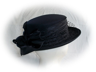 #36 Navy fabric-covered hat (used); was $15 now $7.50