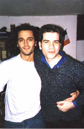 Sim�n y Carlos.  Dubl�n, Marzo 98