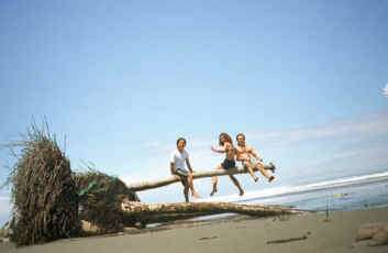 Dani, Vane y Sim�n en Isla Damas, Agosto 2000