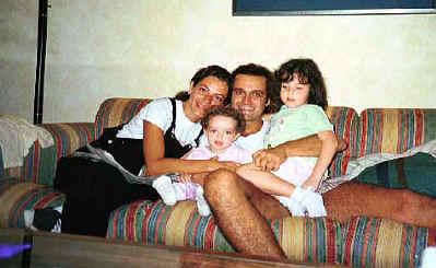 Vane, Dianita y Mijal, Julio 2000