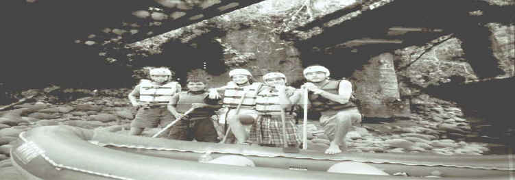 Rafting en R�o Sarapiqu� con Vane, Brisa y Nico, Junio 2000