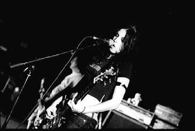 magic dirt arena 2000 &copy;2000sbooth.jpg