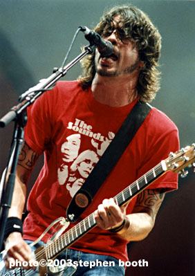 foofighters&copy;2003stephenbooth
