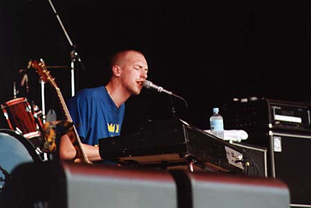 coldplay&copy;2001sbooth.jpg