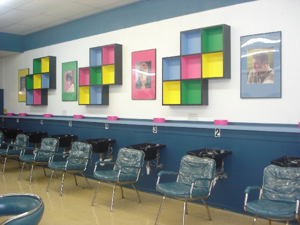 Seguin Beauty School>
<P>
<FONT SIZE=