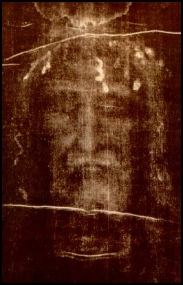 Notre P�re qui es aux cieux que ton nom soit sanctifi�, que ton r�gne vienne, que ta volont� soit faite sur la terre comme au ciel donne-nous aujourd'hui notre pain de ce jour, pardonne-nous nos ofenses comme nous pardonnons aussi a ceux qui nous ont offens�s et ne nous soumets pas a la tentation mais d�livre nous du mal, AMEN!