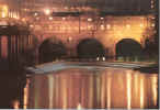 Bath1.jpg (68650 bytes)