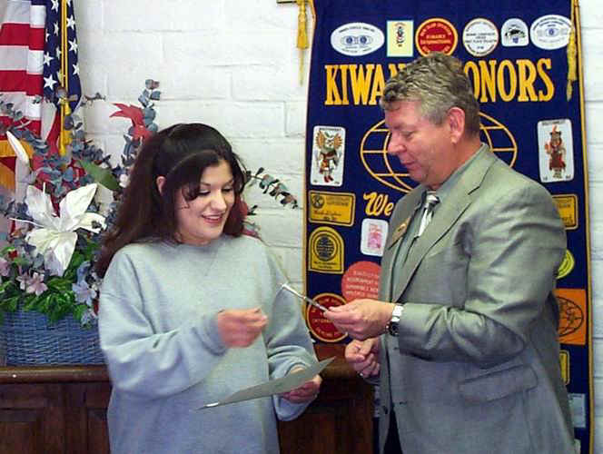 Niki.jpg (73265 bytes)