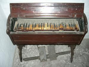 old chapel organ