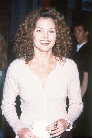DINA MEYER