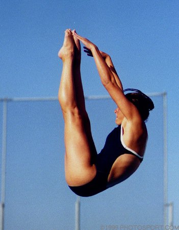 Reverse Dive in Pike Position