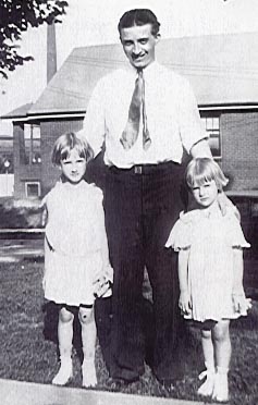 Edward Kunstel with nieces Ruth and Eleanor