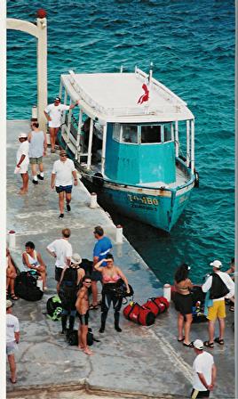 Ready to board the Tombo