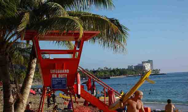 Lifeguard on duty!