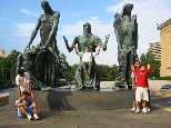 Click to see 107-0755_IMG.JPG