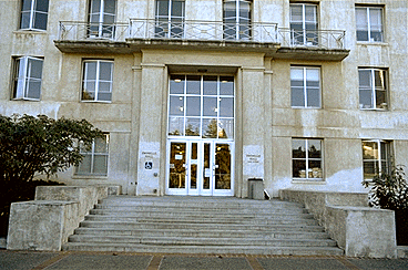 Dwinelle Hall