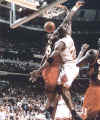 por fin a mutombo!.jpg (31659 bytes)