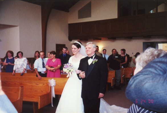 062400-Wedding-04.JPG