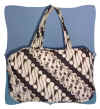 bag.JPG (53942 bytes)