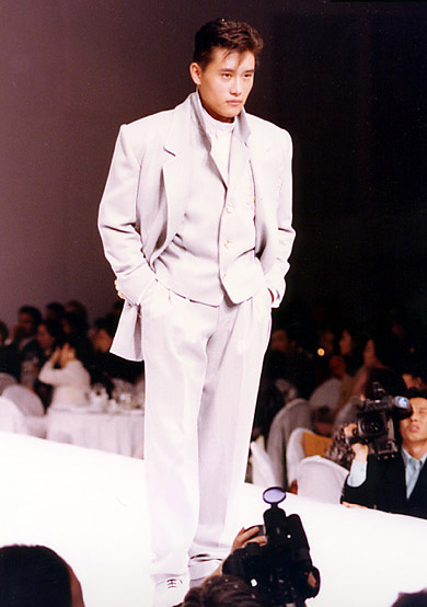 Next Entry:&nbsp; February 18, 2002
