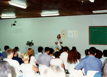 Reuni�o p�blica seguida de fluidoterapia.