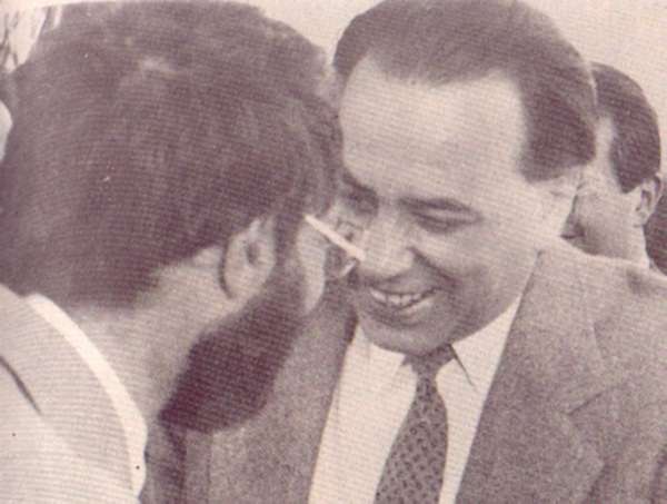Historia Argentina,General Rodriguez,Serenisima,Pascual Mastellone,empresas,industrias lacteas,agroindustrias,www.diarioaccion.com.ar,John Travolta,Nicholas Cage,Contracara,cirugias esteticas,rostro,lipoaspiraciones,medicina,cirujanos,operaciones,Maria Reich,Nazca,lineas,calendario astronomico,Peru,dibujos,astronomia,geometria,Bernd Teichert,mapas,Ana Mar&iacute;a Cogorno,ovnis,misterios,Cristobal Colon,Hernando,Diego,catedral Sevillana,Cartuja Pickman,Jos&eacute; Antonio Lorente,Granada,ADN;restos,Marcial Castro,antropologia,Republica Dominicana,www.egipto.com,Egipto,Keops,piramides,descubrimientos,Aton,Ankh,tumbas,sarcofacos,momias,embalsamamientos,Kefren,camaras secretas,Nefertiti,Amenofis,Nilo,inundaciones,Blade Runner,Ridley Scott, Richard Dawkins,Steven Pinker,Harrison Ford,Stephen Minger,Stanley Kubrick,Daryl Hanna,replicantes,androides,ciencia ficcion,Contactos,SHGb02+14a,proyecto SETI,Search for Extra Terrestial Intelligence,SETI@home,Robert Zemeckis,Jodie Foster,Dan Wertheimer,New Scientist,Arecibo,Puerto Rico,civilizaciones extraterrestres,Ma libert&eacute; de penser,Florent Pagny,Argentina,France,Patagonia,Argentine,Azucena Caama&ntilde;o,Savoir aimer,artistes,musique,musica,CD,cantores,ventas,compras,ranking,Paparazzi,Isabel Sartorius,Borbon,Ortiz Pati&ntilde;o,Vallejo Najera,Entrecanales,Mora Figueroa,Antonio Montero,Sainz Vicu&ntilde;a,Espa&ntilde;a,jet set,Mallorca,Ibiza,John Fitzgerald Kennedy,Lee Harvey Oswald,Vitaliy Fadeyev,Lawrence Berkeley,Carl Haber,Fidel Castro,Lyndon B. Johnson,Jackie,Onassis,Irma Roy,Carolina Papaleo,Osvaldo,diputada nacional,Congreso,Argentina,Raul Granillo Ocampo,politica,justicialismo,peronismo,cine,television,La Horqueta,San Isidro,que se vayan todos,diciembre 2001,2002,2003,2004,maria julia alsogaray,alvaros,,Roberto Mart&iacute;nez Medina,Maria Julia Alsogaray,Ra&uacute;l Granillo Ocampo,Jorge Rodr&iacute;guez,V&iacute;ctor Alderete,Claudia Bello,Angel Massa,Alfredo Yabran,Mario Pontaquarto,Nestor Carlos Kirchner,Cristina Elizabeth Fernandez,corrupcion,senado,general rodriguez,anibal,fernandez,alberto,fernando de la rua,ines pertine,eduardo duhalde,hilda chiche gonzalez,2000,2001,2002,2003,2004,Museos,www.louvre.fr,Leonardo Da Vinci,Gioconda,Mona Lisa,Italia,Francia,France,inventos,Italy,renacimiento,historia,cuadros,links,images,postcards,photos,fotos,imagenes,postales,pictures,historia,arqueologia,descubrimientos,culturales,agenda,infodiario,diario accion,buenos aires,argentina,Diario Accion de General Rodriguez, politica, actualidad, noticias e informacion, personalidades e instituciones, policiales, galerias de fotos; historia de General Rodriguez, sus origenes, edificios, estancias, habitos y costumbres, anecdotas, comercios e industrias, los fundadores, antiguas instituciones, fotos e imagenes; suplementos especiales: la crisis politica, economica y social de la Argentina, los acontecimientos de Diciembre de 2001, articulos y entrevistas; Emigracion: toda la informacion destinada a aquellos que desean emigrar, radicarse o estudiar en el exterior, visas, pasaportes, consejos, guias, informacion util, links; Trueque: novedades e informacion, links, estructura del trueque; el casamiento de Maxima Zorreguieta y el principe Guillermo Alejandro de Holanda; Guerra de Afganistan: galeria de imagenes e informacion sobre la primera guerra del siglo XXI; la guerra de Irak, Bagdad, Georges W. Bush, Saddam Husseim, el atentado a las torres Gemelas de Nueva York, las twin towers, el 11-s, y descripcion del hecho que conmovio al mundo; Empleo: consultoras, clasificados, agencias de empleo, consejos e informacion util, curriculum vitae, como confeccionarlos, noticias de actualidad; 
Los numeros de la crisis: Las consecuencias de la crisis politica, economica y social; estadisticas, pobreza, desnutricion, salud y asistencia; noticias regionales y provinciales, columnas y editoriales; informacion para negocios: pymes, links, empresas y negocios; Agenda Cultural con toda la informacion de cursos, universidades, talleres, escuelas y oportunidades, exposiciones de arte de la region; buscadores en Internet, Enlaces: links a los mejores sitios de educacion, cultura, arte, biografias, politica, interes general, web, Links del Diario Accion: RMS Titanic, su historia, su tragico viaje inaugural; historias, testimonios, documentos y articulos sobre el naufragio; links y sitios sobre el tema; la pelicula de Cameron, fotos e imagenes; suplementos especiales, Historia Argentina y de General Rodriguez, la llegada de la democracia en General Rodriguez, la asuncion de Juan Lumbreras como intendente en 1983, galeria de imagenes, sus palabras y los actos, su gabinete, festejos de la comunidad. Fundacion del pueblo de General Rodriguez, sus instituciones y personalidades relevantes, arquitectura y edificios, comercios e industrias, sus comienzos, estancias, inmigraciones italianas, espa&ntilde;olas, vascas e irlandesas, anecdotas y efemerides, sus hombres ilustres, el Hospital Vicente Lopez y Planes, su fundacion por las Damas de Beneficencia, el hundimiento del crucero General Belgrano, testimonios de ex combatientes y tripulantes, su comandante Hector Elias Bonzo, fotos e imagenes, recuerdos y homenajes, historia de la familia Bonzo de General Rodriguez, entrevistas y articulos periodisticos. La guerra de Malvinas en el Atlantico Sur, el conflicto belico con Gran Breta&ntilde;a de 1982, politicos relevantes, Benjamin Paez y Trueba, fotos antiguas de familias fundadoras, galerias de imagenes de pobladores, recorrida virtual por el antiguo General Rodriguez, el paso de la Infanta en 1910, historia de La Serenisima, la familia Mastellone, La Choza, Bernardo de Irigoyen, peronismo y radicalismo y muchisimo mas,Diario Accion de General Rodriguez, politica, actualidad, noticias e informacion, personalidades e instituciones, policiales, galerias de fotos; historia de General Rodriguez, sus origenes, edificios, estancias, habitos y costumbres, anecdotas, comercios e industrias, los fundadores, antiguas instituciones, fotos e imagenes; suplementos especiales: la crisis politica, economica y social de la Argentina, los acontecimientos de Diciembre de 2001, articulos y entrevistas; Emigracion: toda la informacion destinada a aquellos que desean emigrar, radicarse o estudiar en el exterior, visas, pasaportes, consejos, guias, informacion util, links; Trueque: novedades e informacion, links, estructura del trueque; el casamiento de Maxima Zorreguieta y el principe Guillermo Alejandro de Holanda; Guerra de Afganistan: galeria de imagenes e informacion sobre la primera guerra del siglo XXI; el atentado a las torres Gemelas de Nueva York y dscripcion del hecho que conmovio al mundo; Empleo: consultoras, clasificados, agencias de empleo, consejos e informacion util, curriculum vitae, como confeccionarlos, noticias de actualidad; 
Los numeros de la crisis: Las consecuencias de la crisis politica, economica y social; estadisticas, pobreza, desnutricion, salud y asistencia; noticias regionales y provinciales, columnas y editoriales; informacion para negocios: pymes, links, empresas y negocios; Agenda Cultural con toda la informacion de cursos, universidades, talleres, escuelas y oportunidades, exposiciones de arte de la region; buscadores en Internet, Enlaces: links a los mejores sitios de educacion, cultura, arte, biografias, politica, interes general, web, Links del Diario Accion: RMS Titanic, su historia, su tragico viaje inaugural; historias, testimonios, documentos y articulos sobre el naufragio; links y sitios sobre el tema; la pelicula de Cameron, fotos e imagenes; suplementos especiales y muchisimo mas