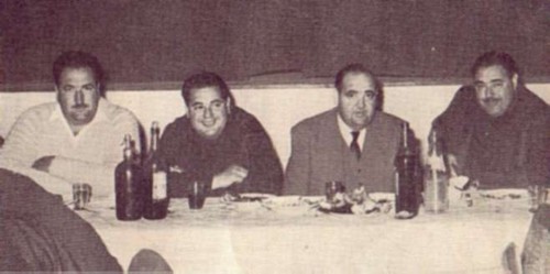 Historia Argentina,General Rodriguez,Serenisima,Pascual Mastellone,empresas,industrias lacteas,agroindustrias,www.diarioaccion.com.ar,John Travolta,Nicholas Cage,Contracara,cirugias esteticas,rostro,lipoaspiraciones,medicina,cirujanos,operaciones,Maria Reich,Nazca,lineas,calendario astronomico,Peru,dibujos,astronomia,geometria,Bernd Teichert,mapas,Ana Mar&iacute;a Cogorno,ovnis,misterios,Cristobal Colon,Hernando,Diego,catedral Sevillana,Cartuja Pickman,Jos&eacute; Antonio Lorente,Granada,ADN;restos,Marcial Castro,antropologia,Republica Dominicana,www.egipto.com,Egipto,Keops,piramides,descubrimientos,Aton,Ankh,tumbas,sarcofacos,momias,embalsamamientos,Kefren,camaras secretas,Nefertiti,Amenofis,Nilo,inundaciones,Blade Runner,Ridley Scott, Richard Dawkins,Steven Pinker,Harrison Ford,Stephen Minger,Stanley Kubrick,Daryl Hanna,replicantes,androides,ciencia ficcion,Contactos,SHGb02+14a,proyecto SETI,Search for Extra Terrestial Intelligence,SETI@home,Robert Zemeckis,Jodie Foster,Dan Wertheimer,New Scientist,Arecibo,Puerto Rico,civilizaciones extraterrestres,Ma libert&eacute; de penser,Florent Pagny,Argentina,France,Patagonia,Argentine,Azucena Caama&ntilde;o,Savoir aimer,artistes,musique,musica,CD,cantores,ventas,compras,ranking,Paparazzi,Isabel Sartorius,Borbon,Ortiz Pati&ntilde;o,Vallejo Najera,Entrecanales,Mora Figueroa,Antonio Montero,Sainz Vicu&ntilde;a,Espa&ntilde;a,jet set,Mallorca,Ibiza,John Fitzgerald Kennedy,Lee Harvey Oswald,Vitaliy Fadeyev,Lawrence Berkeley,Carl Haber,Fidel Castro,Lyndon B. Johnson,Jackie,Onassis,Irma Roy,Carolina Papaleo,Osvaldo,diputada nacional,Congreso,Argentina,Raul Granillo Ocampo,politica,justicialismo,peronismo,cine,television,La Horqueta,San Isidro,que se vayan todos,diciembre 2001,2002,2003,2004,maria julia alsogaray,alvaros,,Roberto Mart&iacute;nez Medina,Maria Julia Alsogaray,Ra&uacute;l Granillo Ocampo,Jorge Rodr&iacute;guez,V&iacute;ctor Alderete,Claudia Bello,Angel Massa,Alfredo Yabran,Mario Pontaquarto,Nestor Carlos Kirchner,Cristina Elizabeth Fernandez,corrupcion,senado,general rodriguez,anibal,fernandez,alberto,fernando de la rua,ines pertine,eduardo duhalde,hilda chiche gonzalez,2000,2001,2002,2003,2004,Museos,www.louvre.fr,Leonardo Da Vinci,Gioconda,Mona Lisa,Italia,Francia,France,inventos,Italy,renacimiento,historia,cuadros,links,images,postcards,photos,fotos,imagenes,postales,pictures,historia,arqueologia,descubrimientos,culturales,agenda,infodiario,diario accion,buenos aires,argentina,Diario Accion de General Rodriguez, politica, actualidad, noticias e informacion, personalidades e instituciones, policiales, galerias de fotos; historia de General Rodriguez, sus origenes, edificios, estancias, habitos y costumbres, anecdotas, comercios e industrias, los fundadores, antiguas instituciones, fotos e imagenes; suplementos especiales: la crisis politica, economica y social de la Argentina, los acontecimientos de Diciembre de 2001, articulos y entrevistas; Emigracion: toda la informacion destinada a aquellos que desean emigrar, radicarse o estudiar en el exterior, visas, pasaportes, consejos, guias, informacion util, links; Trueque: novedades e informacion, links, estructura del trueque; el casamiento de Maxima Zorreguieta y el principe Guillermo Alejandro de Holanda; Guerra de Afganistan: galeria de imagenes e informacion sobre la primera guerra del siglo XXI; la guerra de Irak, Bagdad, Georges W. Bush, Saddam Husseim, el atentado a las torres Gemelas de Nueva York, las twin towers, el 11-s, y descripcion del hecho que conmovio al mundo; Empleo: consultoras, clasificados, agencias de empleo, consejos e informacion util, curriculum vitae, como confeccionarlos, noticias de actualidad; 
Los numeros de la crisis: Las consecuencias de la crisis politica, economica y social; estadisticas, pobreza, desnutricion, salud y asistencia; noticias regionales y provinciales, columnas y editoriales; informacion para negocios: pymes, links, empresas y negocios; Agenda Cultural con toda la informacion de cursos, universidades, talleres, escuelas y oportunidades, exposiciones de arte de la region; buscadores en Internet, Enlaces: links a los mejores sitios de educacion, cultura, arte, biografias, politica, interes general, web, Links del Diario Accion: RMS Titanic, su historia, su tragico viaje inaugural; historias, testimonios, documentos y articulos sobre el naufragio; links y sitios sobre el tema; la pelicula de Cameron, fotos e imagenes; suplementos especiales, Historia Argentina y de General Rodriguez, la llegada de la democracia en General Rodriguez, la asuncion de Juan Lumbreras como intendente en 1983, galeria de imagenes, sus palabras y los actos, su gabinete, festejos de la comunidad. Fundacion del pueblo de General Rodriguez, sus instituciones y personalidades relevantes, arquitectura y edificios, comercios e industrias, sus comienzos, estancias, inmigraciones italianas, espa&ntilde;olas, vascas e irlandesas, anecdotas y efemerides, sus hombres ilustres, el Hospital Vicente Lopez y Planes, su fundacion por las Damas de Beneficencia, el hundimiento del crucero General Belgrano, testimonios de ex combatientes y tripulantes, su comandante Hector Elias Bonzo, fotos e imagenes, recuerdos y homenajes, historia de la familia Bonzo de General Rodriguez, entrevistas y articulos periodisticos. La guerra de Malvinas en el Atlantico Sur, el conflicto belico con Gran Breta&ntilde;a de 1982, politicos relevantes, Benjamin Paez y Trueba, fotos antiguas de familias fundadoras, galerias de imagenes de pobladores, recorrida virtual por el antiguo General Rodriguez, el paso de la Infanta en 1910, historia de La Serenisima, la familia Mastellone, La Choza, Bernardo de Irigoyen, peronismo y radicalismo y muchisimo mas,Argentina,Zool&oacute;gico Ciudad,Facultad Veterinaria,UBA,genetica,arcas,criogenia,criogenica,ADN,conservacion,cadena,yeti,floresiensis,Homo,erectus,sapiens,www.xenophilia.com,Henry Gee,Nature,paleoantropolog&iacute;a,bigfoot,hombre nieves,misterios,hallazgos,descubrimientos,monstruos,Pew Internet American Life Project,www.blogger.com,www.nycbloggers.com,www.talkingpointsmemo.com,Talking Points Memo,Josh Marshall,Washington Monthly,The Hill,John Travolta,Nicholas Cage,Contracara,cirugias esteticas,rostro,lipoaspiraciones,medicina,cirujanos,operaciones,Maria Reich,Nazca,lineas,calendario astronomico,Peru,dibujos,astronomia,geometria,Bernd Teichert,mapas,Ana Mar&iacute;a Cogorno,ovnis,misterios,Cristobal Colon,Hernando,Diego,catedral Sevillana,Cartuja Pickman,Jos&eacute; Antonio Lorente,Granada,ADN;restos,Marcial Castro,antropologia,Republica Dominicana,www.egipto.com,Egipto,Keops,piramides,descubrimientos,Aton,Ankh,tumbas,sarcofacos,momias,embalsamamientos,Kefren,camaras secretas,Nefertiti,Amenofis,Nilo,inundaciones,Blade Runner,Ridley Scott, Richard Dawkins,Steven Pinker,Harrison Ford,Stephen Minger,Stanley Kubrick,Daryl Hanna,replicantes,androides,ciencia ficcion,Contactos,SHGb02+14a,proyecto SETI,Search for Extra Terrestial Intelligence,SETI@home,Robert Zemeckis,Jodie Foster,Dan Wertheimer,New Scientist,Arecibo,Puerto Rico,civilizaciones extraterrestres,Ma libert&eacute; de penser,Florent Pagny,Argentina,France,Patagonia,Argentine,Azucena Caama&ntilde;o,Savoir aimer,artistes,musique,musica,CD,cantores,ventas,compras,ranking,Paparazzi,Isabel Sartorius,Borbon,Ortiz Pati&ntilde;o,Vallejo Najera,Entrecanales,Mora Figueroa,Antonio Montero,Sainz Vicu&ntilde;a,Espa&ntilde;a,jet set,Mallorca,Ibiza,John Fitzgerald Kennedy,Lee Harvey Oswald,Vitaliy Fadeyev,Lawrence Berkeley,Carl Haber,Fidel Castro,Lyndon B. Johnson,Jackie,Onassis,Irma Roy,Carolina Papaleo,Osvaldo,diputada nacional,Congreso,Argentina,Raul Granillo Ocampo,politica,justicialismo,peronismo,cine,television,La Horqueta,San Isidro,que se vayan todos,diciembre 2001,2002,2003,2004,maria julia alsogaray,alvaros,,Roberto Mart&iacute;nez Medina,Maria Julia Alsogaray,Ra&uacute;l Granillo Ocampo,Jorge Rodr&iacute;guez,V&iacute;ctor Alderete,Claudia Bello,Angel Massa,Alfredo Yabran,Mario Pontaquarto,Nestor Carlos Kirchner,Cristina Elizabeth Fernandez,corrupcion,senado,general rodriguez,anibal,fernandez,alberto,fernando de la rua,ines pertine,eduardo duhalde,hilda chiche gonzalez,2000,2001,2002,2003,2004,Museos,www.louvre.fr,Leonardo Da Vinci,Gioconda,Mona Lisa,Italia,Francia,France,inventos,Italy,renacimiento,historia,cuadros,links,images,postcards,photos,fotos,imagenes,postales,pictures,historia,arqueologia,descubrimientos,culturales,agenda,infodiario,diario accion,buenos aires,argentina,Diario Accion de General Rodriguez, politica, actualidad, noticias e informacion, personalidades e instituciones, policiales, galerias de fotos; historia de General Rodriguez, sus origenes, edificios, estancias, habitos y costumbres, anecdotas, comercios e industrias, los fundadores, antiguas instituciones, fotos e imagenes; suplementos especiales: la crisis politica, economica y social de la Argentina, los acontecimientos de Diciembre de 2001, articulos y entrevistas; Emigracion: toda la informacion destinada a aquellos que desean emigrar, radicarse o estudiar en el exterior, visas, pasaportes, consejos, guias, informacion util, links; Trueque: novedades e informacion, links, estructura del trueque; el casamiento de Maxima Zorreguieta y el principe Guillermo Alejandro de Holanda; Guerra de Afganistan: galeria de imagenes e informacion sobre la primera guerra del siglo XXI; la guerra de Irak, Bagdad, Georges W. Bush, Saddam Husseim, el atentado a las torres Gemelas de Nueva York, las twin towers, el 11-s, y descripcion del hecho que conmovio al mundo; Empleo: consultoras, clasificados, agencias de empleo, consejos e informacion util, curriculum vitae, como confeccionarlos, noticias de actualidad; 
Los numeros de la crisis: Las consecuencias de la crisis politica, economica y social; estadisticas, pobreza, desnutricion, salud y asistencia; noticias regionales y provinciales, columnas y editoriales; informacion para negocios: pymes, links, empresas y negocios; Agenda Cultural con toda la informacion de cursos, universidades, talleres, escuelas y oportunidades, exposiciones de arte de la region; buscadores en Internet, Enlaces: links a los mejores sitios de educacion, cultura, arte, biografias, politica, interes general, web, Links del Diario Accion: RMS Titanic, su historia, su tragico viaje inaugural; historias, testimonios, documentos y articulos sobre el naufragio; links y sitios sobre el tema; la pelicula de Cameron, fotos e imagenes; suplementos especiales, Historia Argentina y de General Rodriguez, la llegada de la democracia en General Rodriguez, la asuncion de Juan Lumbreras como intendente en 1983, galeria de imagenes, sus palabras y los actos, su gabinete, festejos de la comunidad. Fundacion del pueblo de General Rodriguez, sus instituciones y personalidades relevantes, arquitectura y edificios, comercios e industrias, sus comienzos, estancias, inmigraciones italianas, espa&ntilde;olas, vascas e irlandesas, anecdotas y efemerides, sus hombres ilustres, el Hospital Vicente Lopez y Planes, su fundacion por las Damas de Beneficencia, el hundimiento del crucero General Belgrano, testimonios de ex combatientes y tripulantes, su comandante Hector Elias Bonzo, fotos e imagenes, recuerdos y homenajes, historia de la familia Bonzo de General Rodriguez, entrevistas y articulos periodisticos. La guerra de Malvinas en el Atlantico Sur, el conflicto belico con Gran Breta&ntilde;a de 1982, politicos relevantes, Benjamin Paez y Trueba, fotos antiguas de familias fundadoras, galerias de imagenes de pobladores, recorrida virtual por el antiguo General Rodriguez, el paso de la Infanta en 1910, historia de La Serenisima, la familia Mastellone, La Choza, Bernardo de Irigoyen, peronismo y radicalismo y muchisimo mas,Diario Accion de General Rodriguez, politica, actualidad, noticias e informacion, personalidades e instituciones, policiales, galerias de fotos; historia de General Rodriguez, sus origenes, edificios, estancias, habitos y costumbres, anecdotas, comercios e industrias, los fundadores, antiguas instituciones, fotos e imagenes; suplementos especiales: la crisis politica, economica y social de la Argentina, los acontecimientos de Diciembre de 2001, articulos y entrevistas; Emigracion: toda la informacion destinada a aquellos que desean emigrar, radicarse o estudiar en el exterior, visas, pasaportes, consejos, guias, informacion util, links; Trueque: novedades e informacion, links, estructura del trueque; el casamiento de Maxima Zorreguieta y el principe Guillermo Alejandro de Holanda; Guerra de Afganistan: galeria de imagenes e informacion sobre la primera guerra del siglo XXI; el atentado a las torres Gemelas de Nueva York y dscripcion del hecho que conmovio al mundo; Empleo: consultoras, clasificados, agencias de empleo, consejos e informacion util, curriculum vitae, como confeccionarlos, noticias de actualidad; 
Los numeros de la crisis: Las consecuencias de la crisis politica, economica y social; estadisticas, pobreza, desnutricion, salud y asistencia; noticias regionales y provinciales, columnas y editoriales; informacion para negocios: pymes, links, empresas y negocios; Agenda Cultural con toda la informacion de cursos, universidades, talleres, escuelas y oportunidades, exposiciones de arte de la region; buscadores en Internet, Enlaces: links a los mejores sitios de educacion, cultura, arte, biografias, politica, interes general, web, Links del Diario Accion: RMS Titanic, su historia, su tragico viaje inaugural; historias, testimonios, documentos y articulos sobre el naufragio; links y sitios sobre el tema; la pelicula de Cameron, fotos e imagenes; suplementos especiales y muchisimo mas