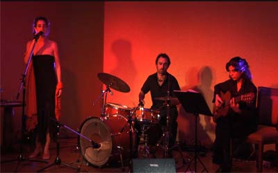Sereias con Fernando en percusi�n