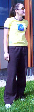 girls yellow tee